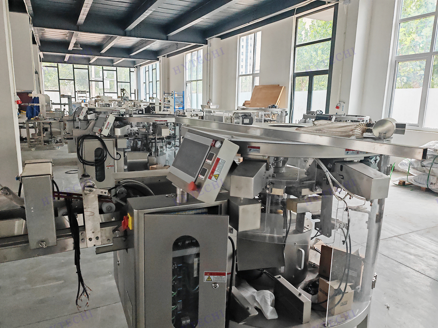 八工位旋轉(zhuǎn)給袋式自動包裝機